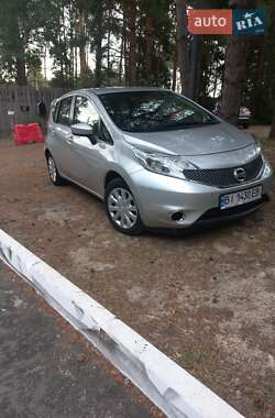 Седан Nissan Versa 2016 в Вишгороді