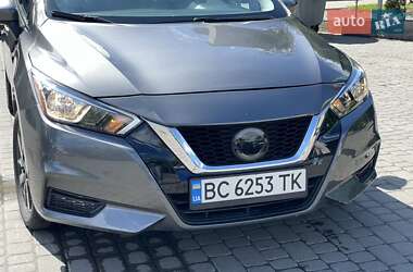 Седан Nissan Versa 2020 в 