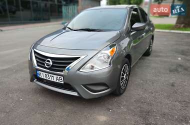 Седан Nissan Versa 2018 в Ставище