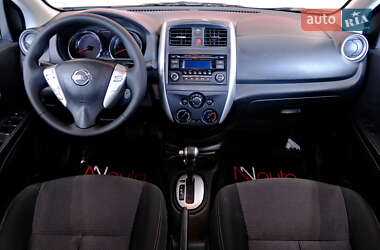 Седан Nissan Versa 2016 в 