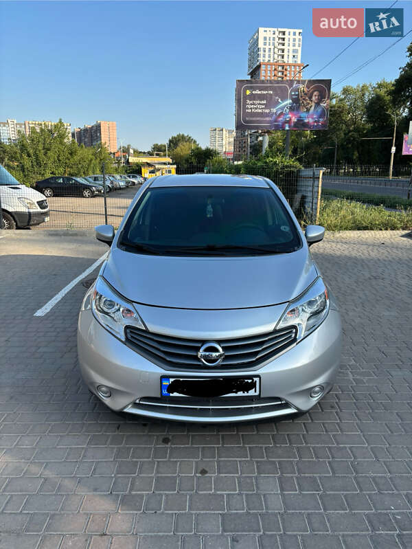 Седан Nissan Versa 2016 в Дніпрі фото Седан Nissan Versa 2016 в Дніпрі