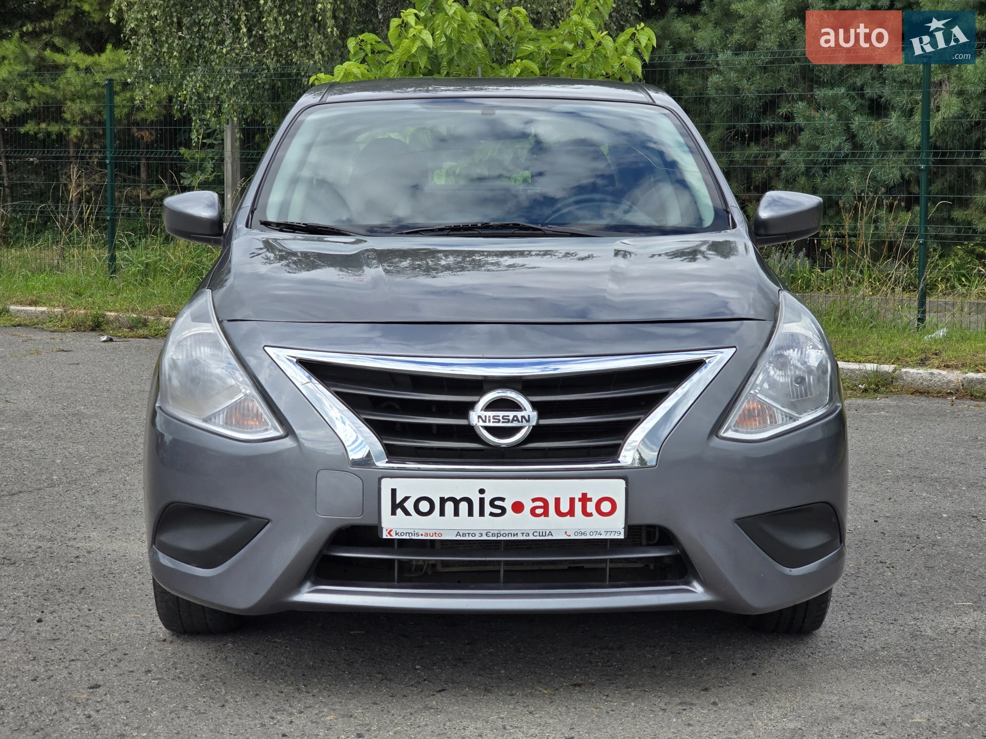 2019 Nissan Versa - мініатюра 3