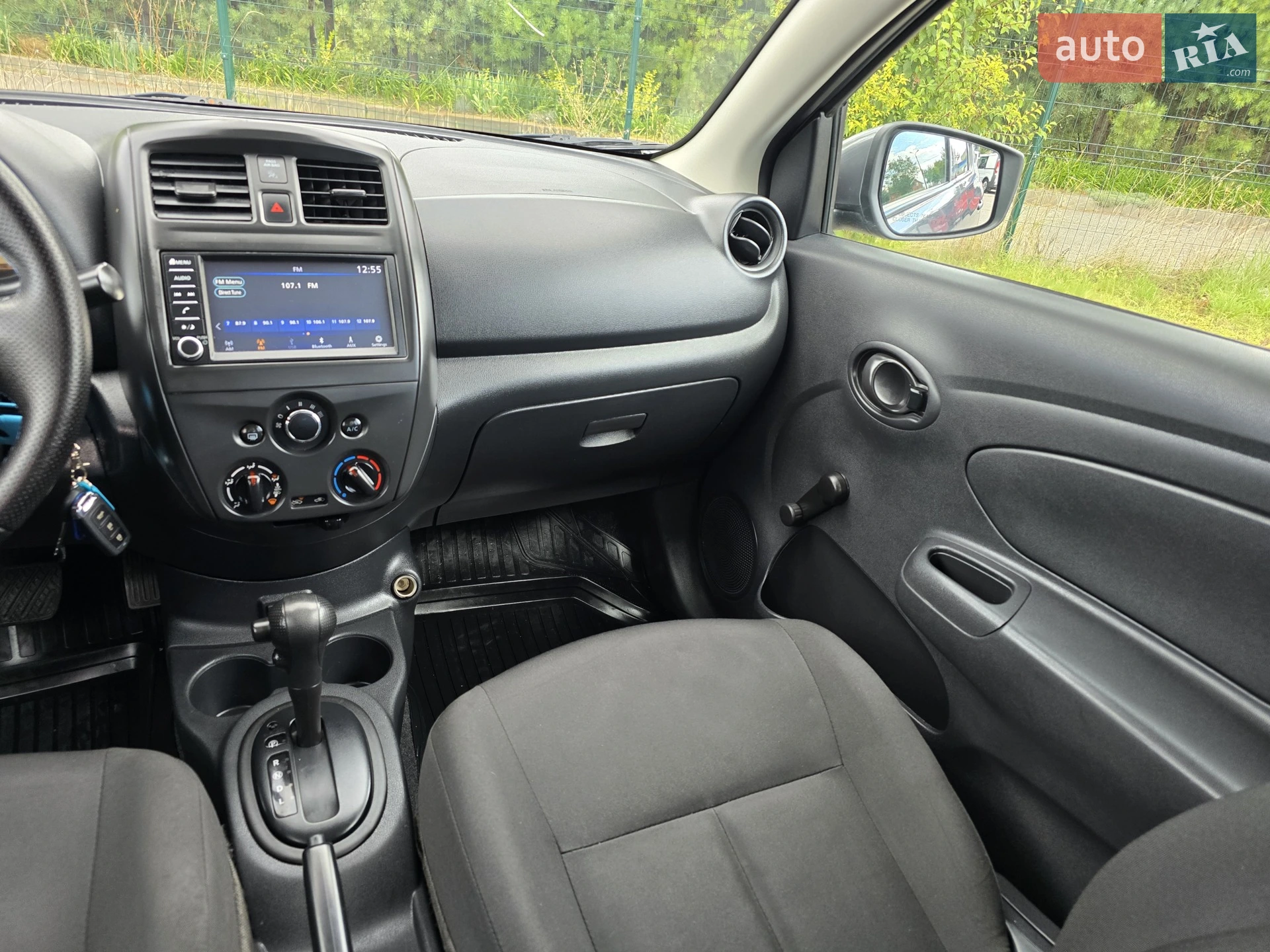 2019 Nissan Versa - мініатюра 23