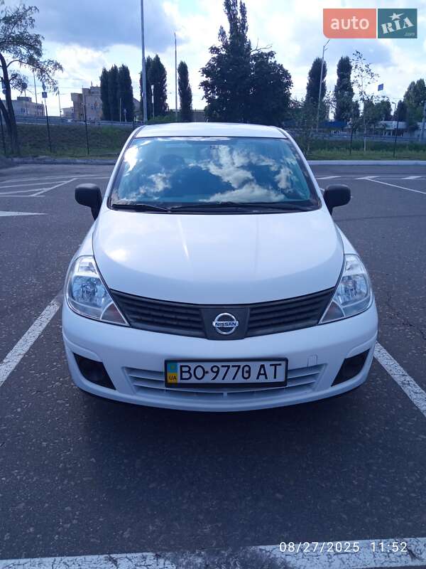 Nissan Versa 2010