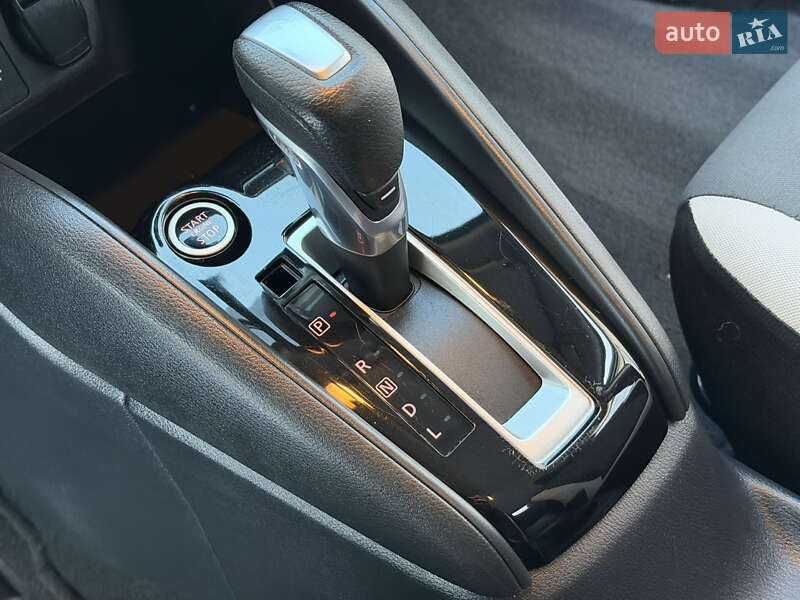 Седан Nissan Versa 2020 в Дрогобыче фото 47 Седан Nissan Versa 2020 в Дрогобыче