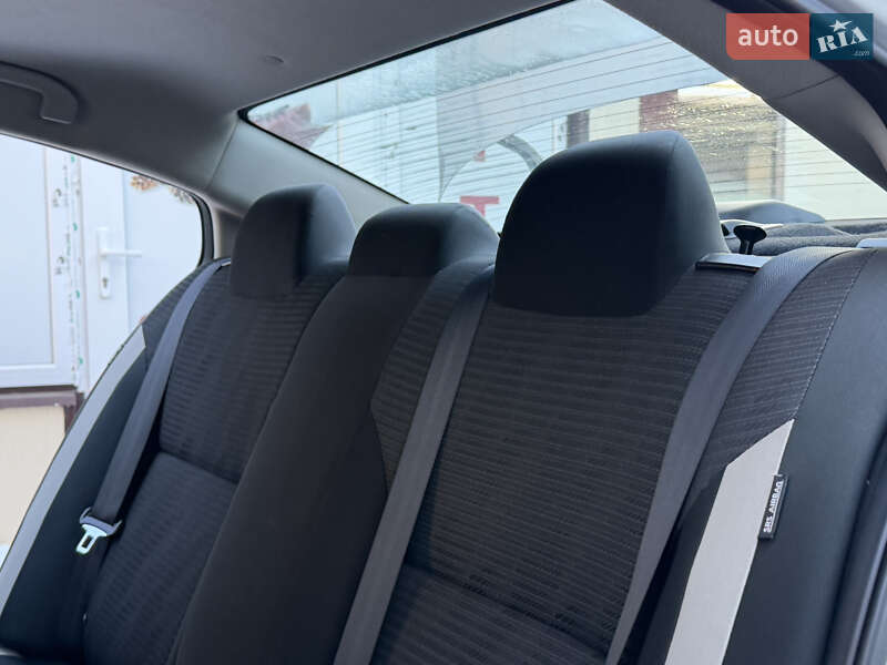 Седан Nissan Versa 2020 в Дрогобыче фото 69 Седан Nissan Versa 2020 в Дрогобыче