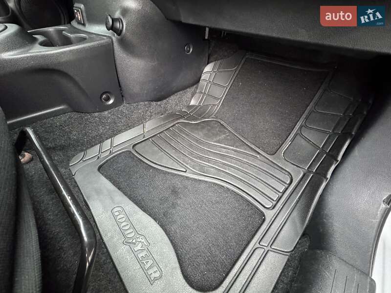 Седан Nissan Versa 2018 в Одесі