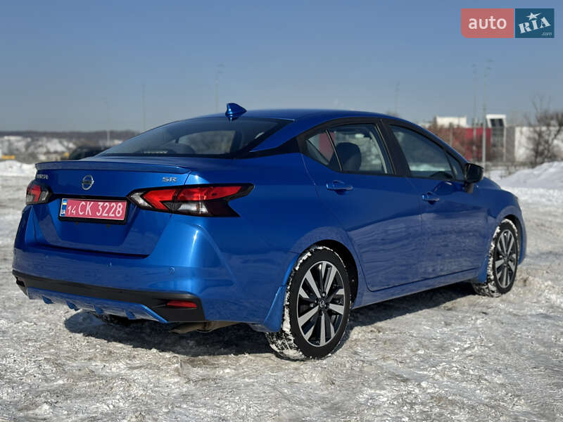 Седан Nissan Versa 2019 в Києві