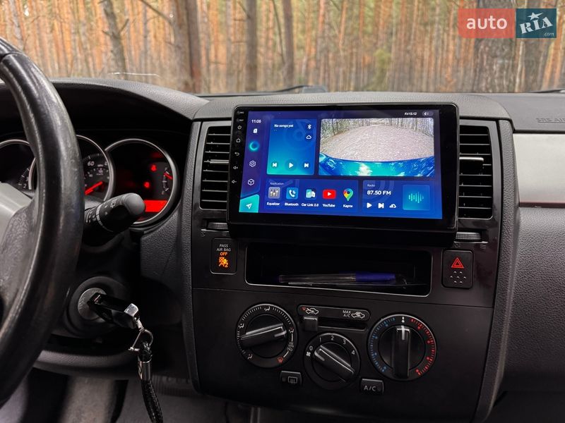 Седан Nissan Versa 2012 в Василькове