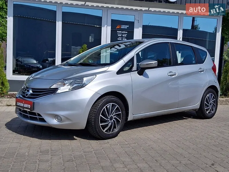 Nissan Versa