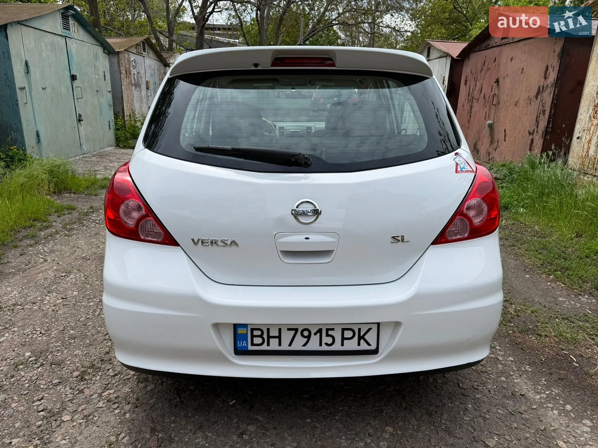 2010 Nissan Versa - мініатюра 20