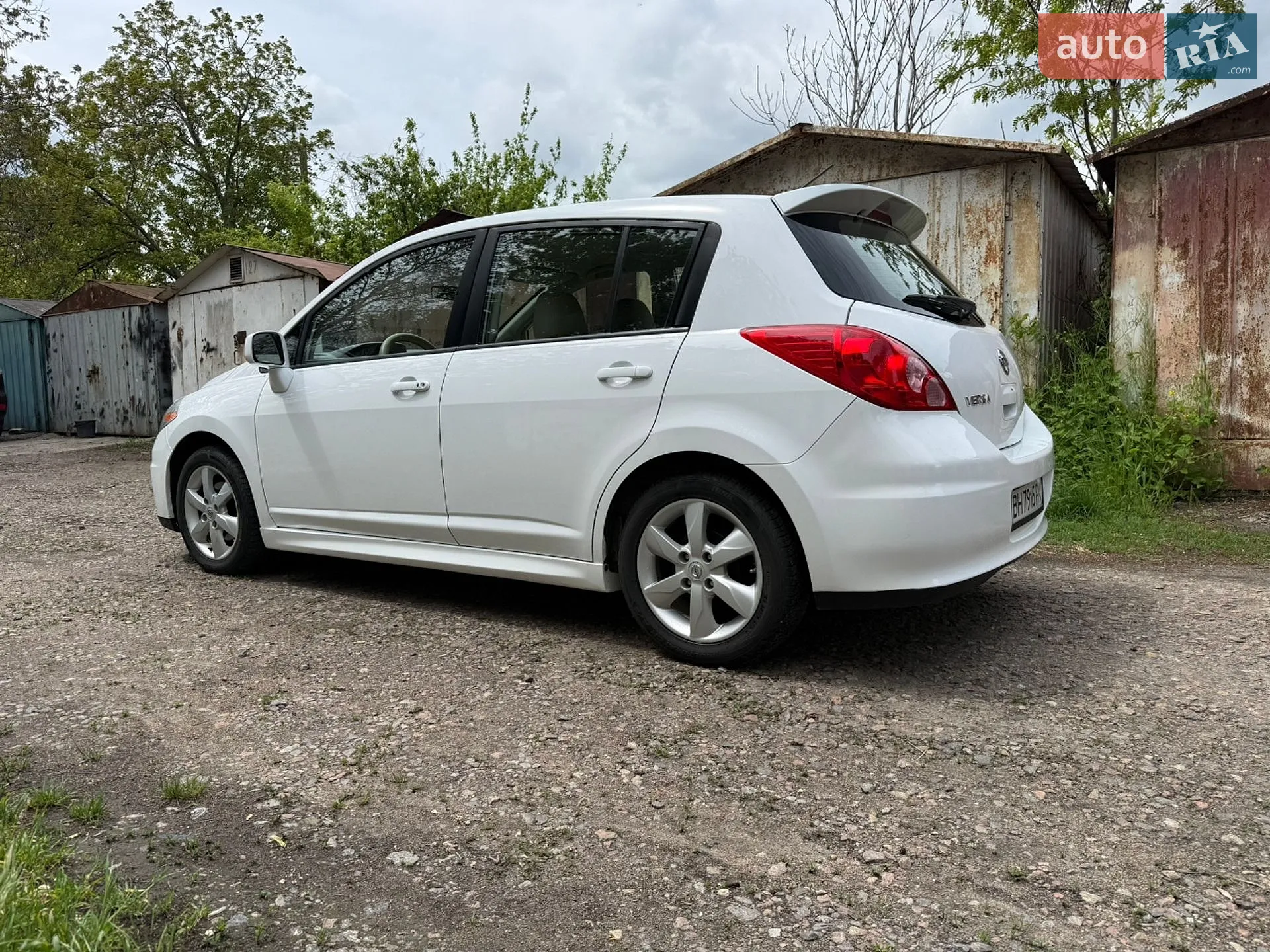 2010 Nissan Versa - мініатюра 24