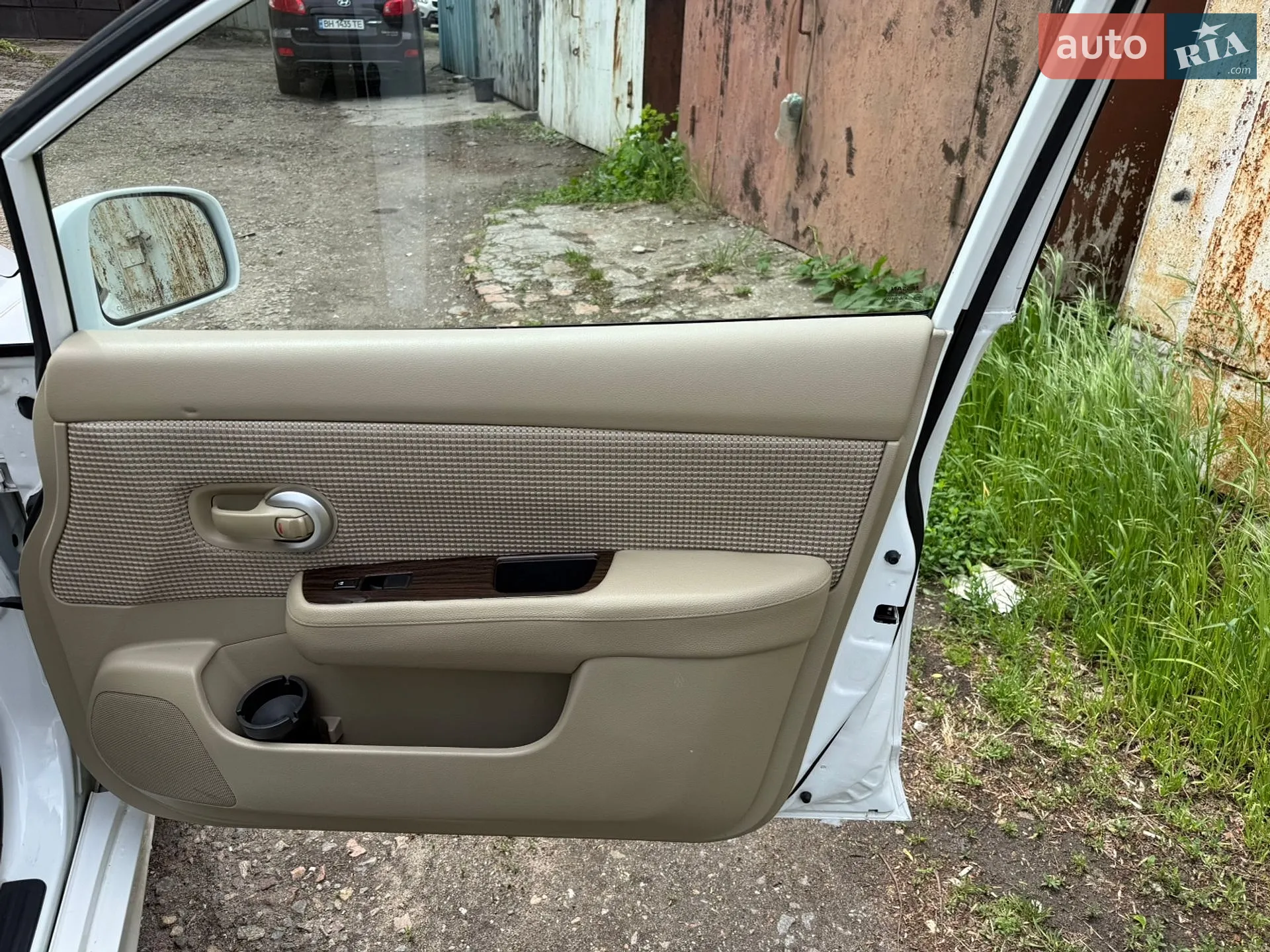 2010 Nissan Versa - мініатюра 50