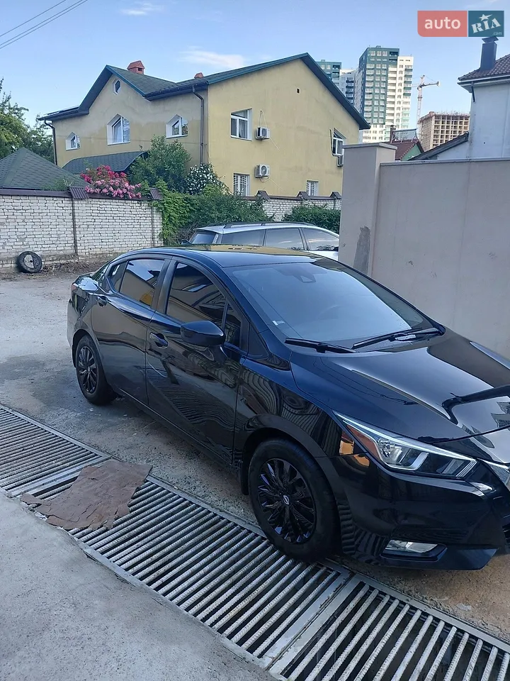 2020 Nissan Versa - мініатюра 17