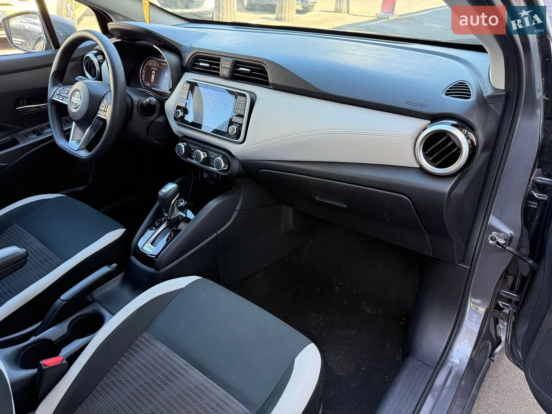 2020 Nissan Versa - мініатюра 21