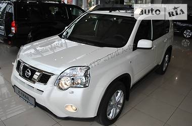 Внедорожник / Кроссовер Nissan X-Trail 2014 в Хмельницком