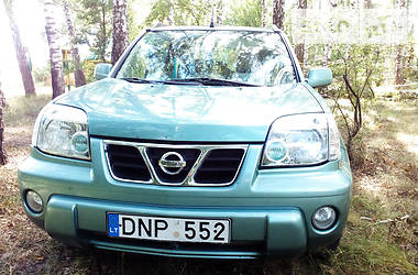 Внедорожник / Кроссовер Nissan X-Trail 2003 в Ичне
