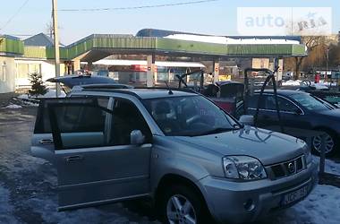 Позашляховик / Кросовер Nissan X-Trail 2005 в Рівному