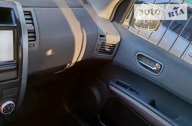 Позашляховик / Кросовер Nissan X-Trail 2007 в 