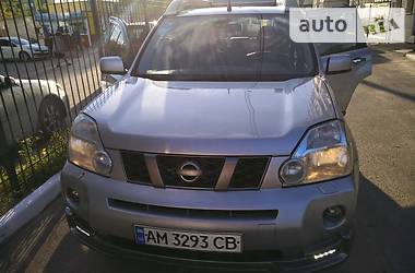 Позашляховик / Кросовер Nissan X-Trail 2007 в 