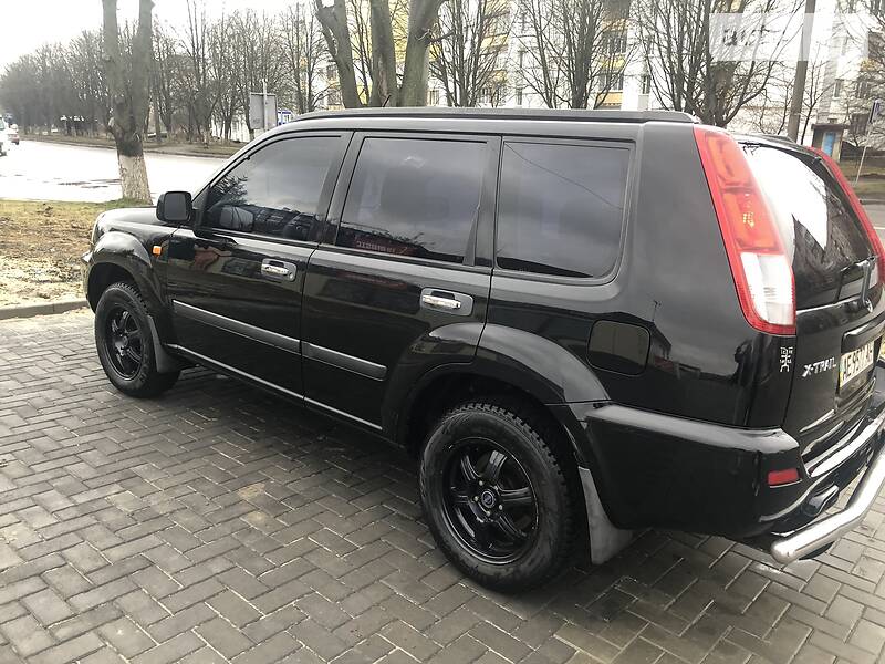 Позашляховик / Кросовер Nissan X-Trail 2003 в Луцьку