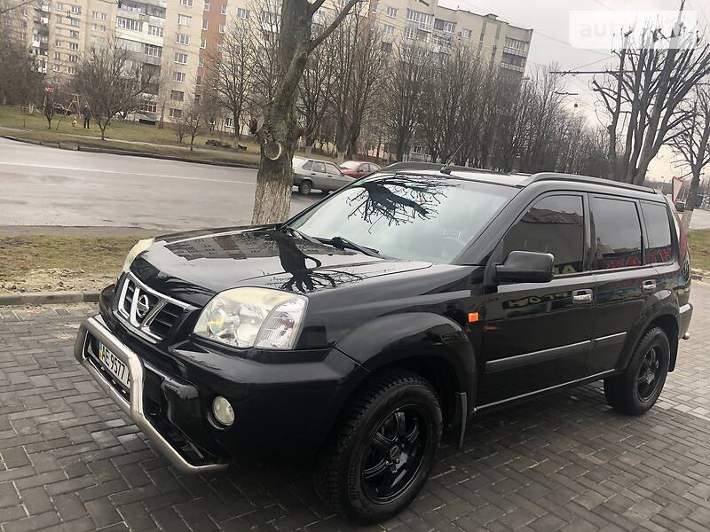 Позашляховик / Кросовер Nissan X-Trail 2003 в Луцьку