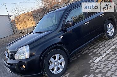 Позашляховик / Кросовер Nissan X-Trail 2007 в Чернівцях