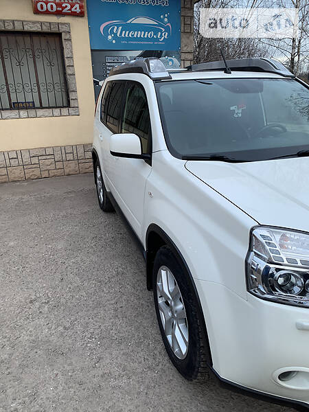 Позашляховик / Кросовер Nissan X-Trail 2012 в Кривому Розі