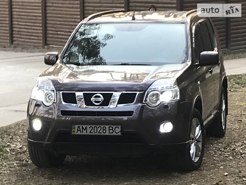 Позашляховик / Кросовер Nissan X-Trail 2010 в Києві