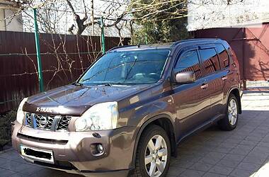Позашляховик / Кросовер Nissan X-Trail 2007 в 