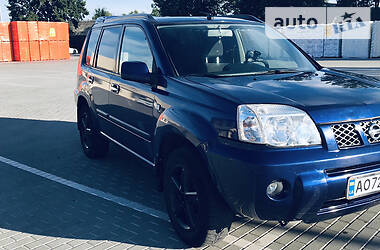 Позашляховик / Кросовер Nissan X-Trail 2003 в 