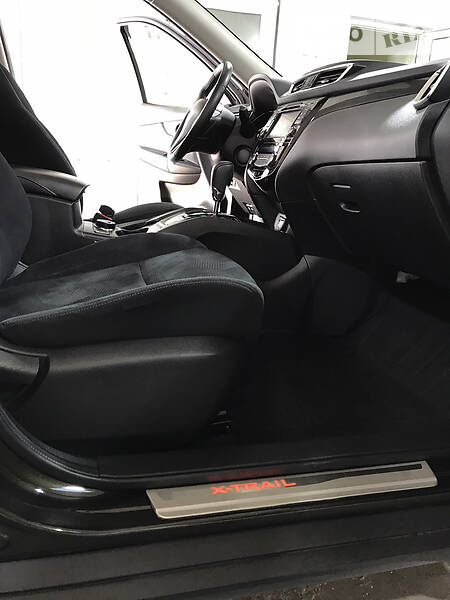 Позашляховик / Кросовер Nissan X-Trail 2014 в Городищеві