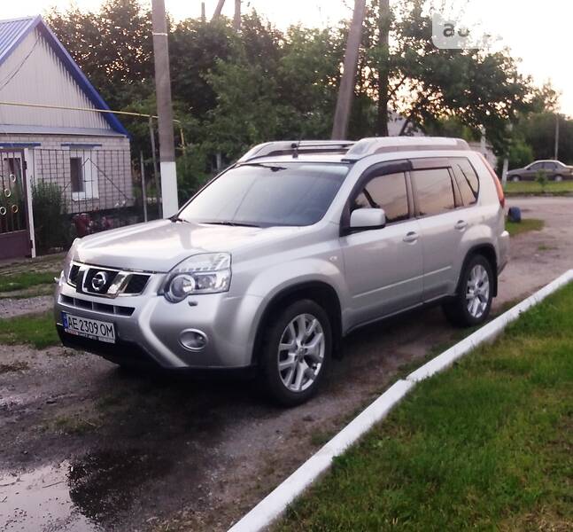 Позашляховик / Кросовер Nissan X-Trail 2011 в Дніпрі