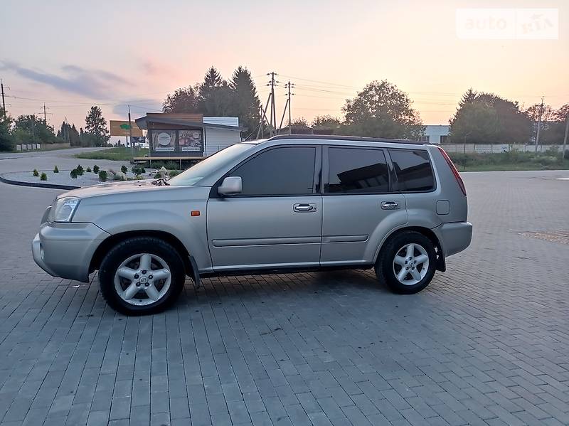 Nissan X-Trail ELEGANCE