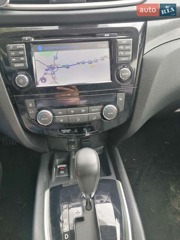 Позашляховик / Кросовер Nissan X-Trail 2014 в Рівному