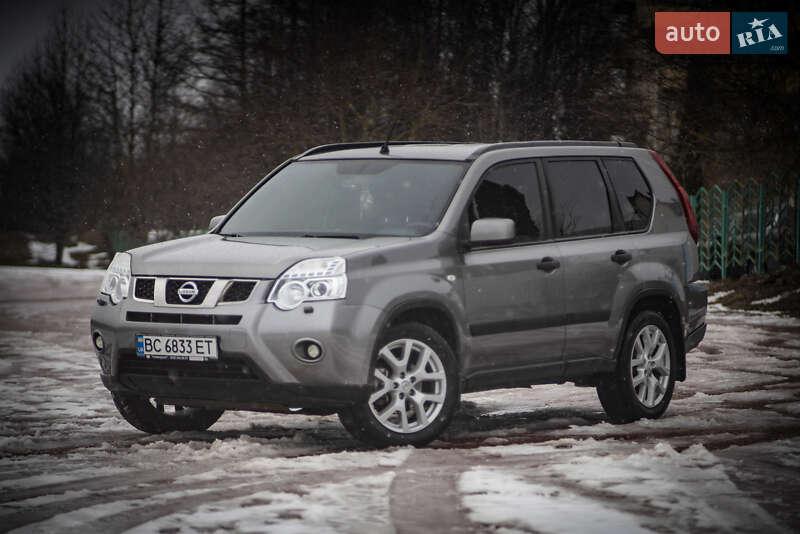 Внедорожник / Кроссовер Nissan X-Trail 2010 в Дрогобыче