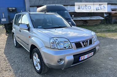 Внедорожник / Кроссовер Nissan X-Trail 2004 в Хусте