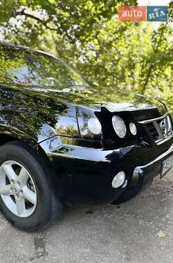 Внедорожник / Кроссовер Nissan X-Trail 2003 в 