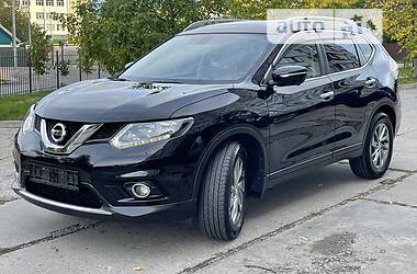 Внедорожник / Кроссовер Nissan X-Trail 2017 в Киеве