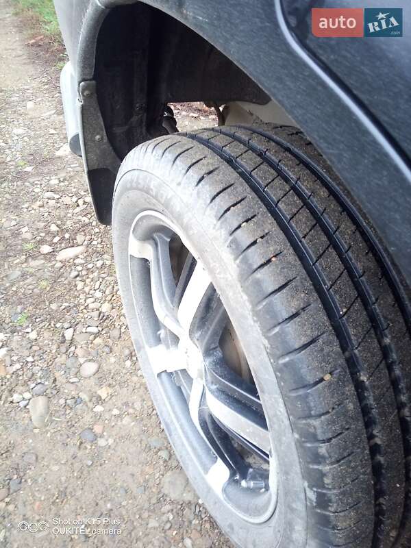 Позашляховик / Кросовер Nissan X-Trail 2005 в Чернівцях