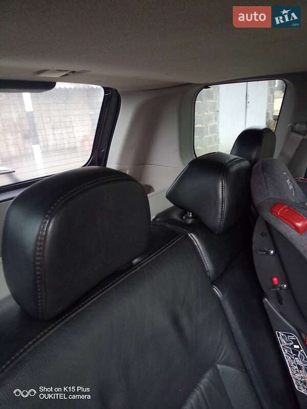 Позашляховик / Кросовер Nissan X-Trail 2005 в Чернівцях