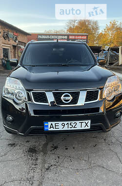 Внедорожник / Кроссовер Nissan X-Trail 2010 в Днепре