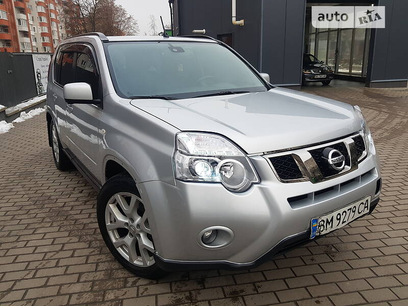 Внедорожник / Кроссовер Nissan X-Trail 2013 в Тернополе