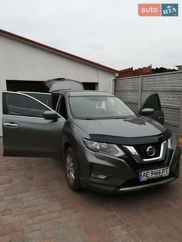 Внедорожник / Кроссовер Nissan X-Trail 2018 в Киеве фото 5 Внедорожник / Кроссовер Nissan X-Trail 2018 в Киеве