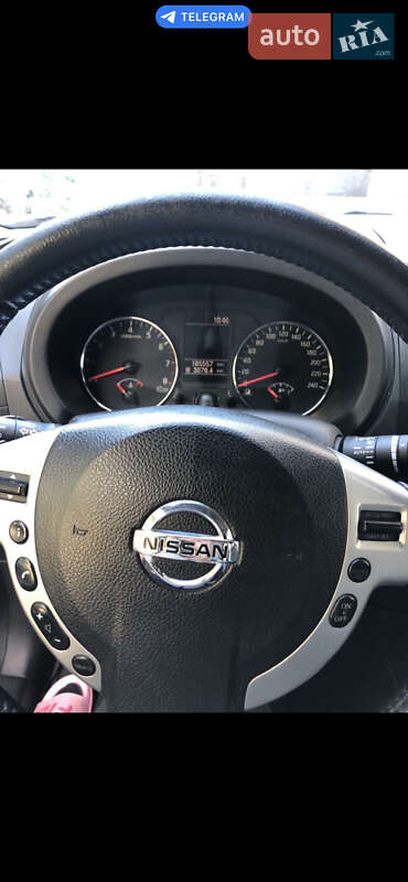 Позашляховик / Кросовер Nissan X-Trail 2011 в Одесі