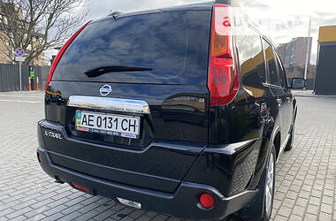 Позашляховик / Кросовер Nissan X-Trail 2009 в Дніпрі