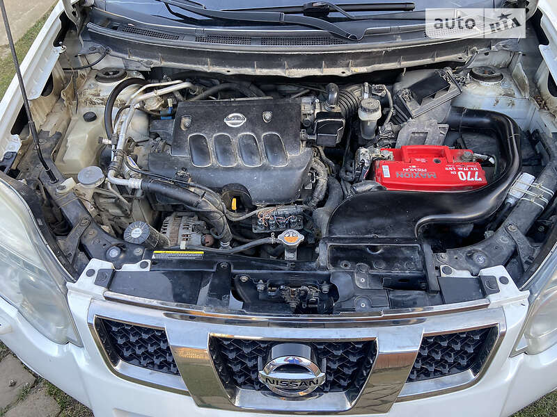 Внедорожник / Кроссовер Nissan X-Trail 2010 в Богородчанах