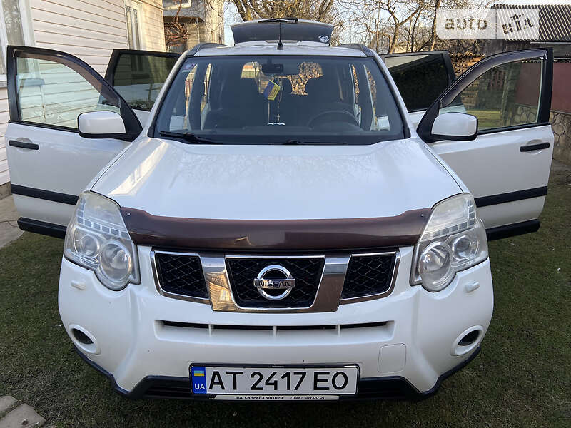 Внедорожник / Кроссовер Nissan X-Trail 2010 в Богородчанах