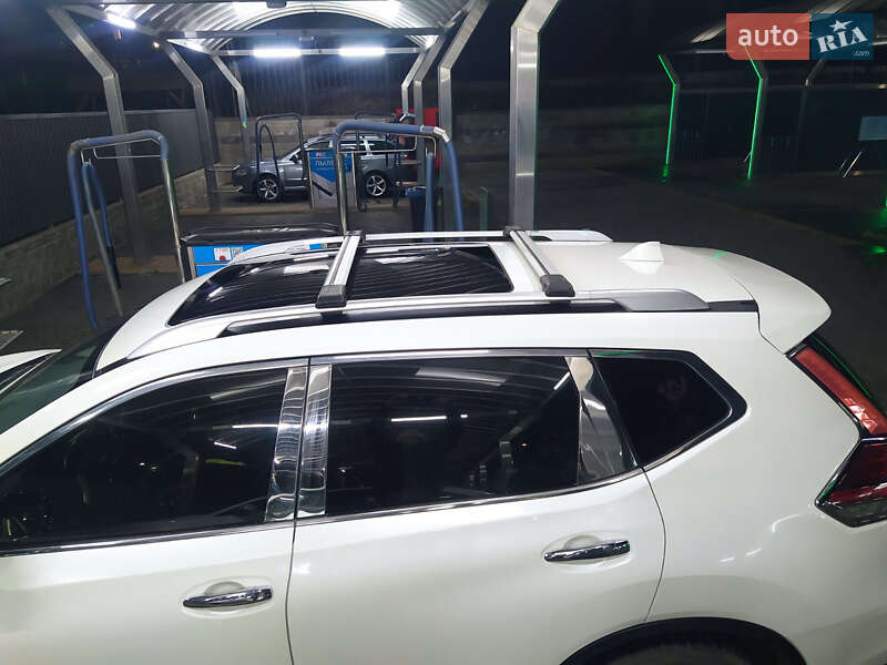 Позашляховик / Кросовер Nissan X-Trail 2015 в Одесі