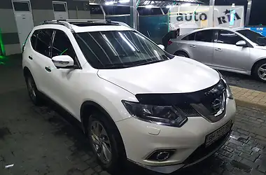 Nissan X-Trail 2015